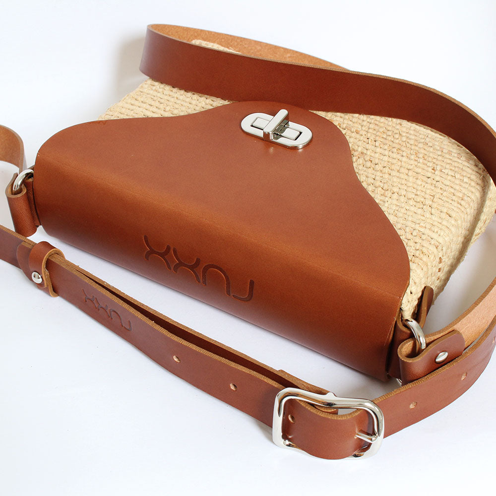 Raffia Saddle bag Tan