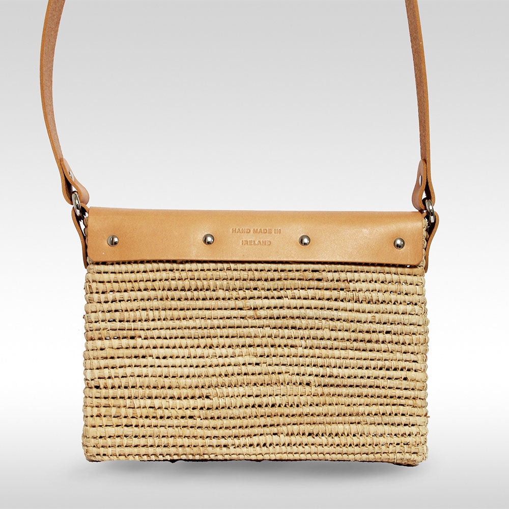 Raffia Saddle bag Camel