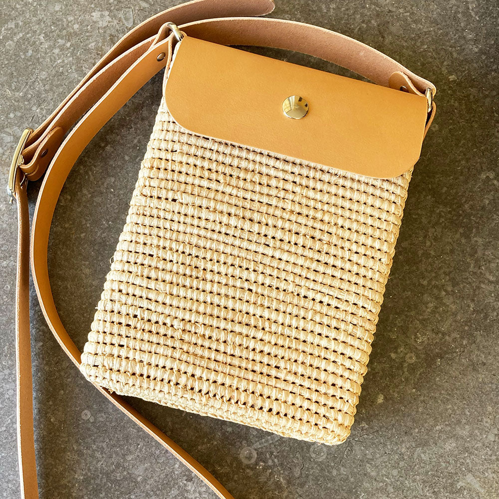 Raffia Box bag Camel